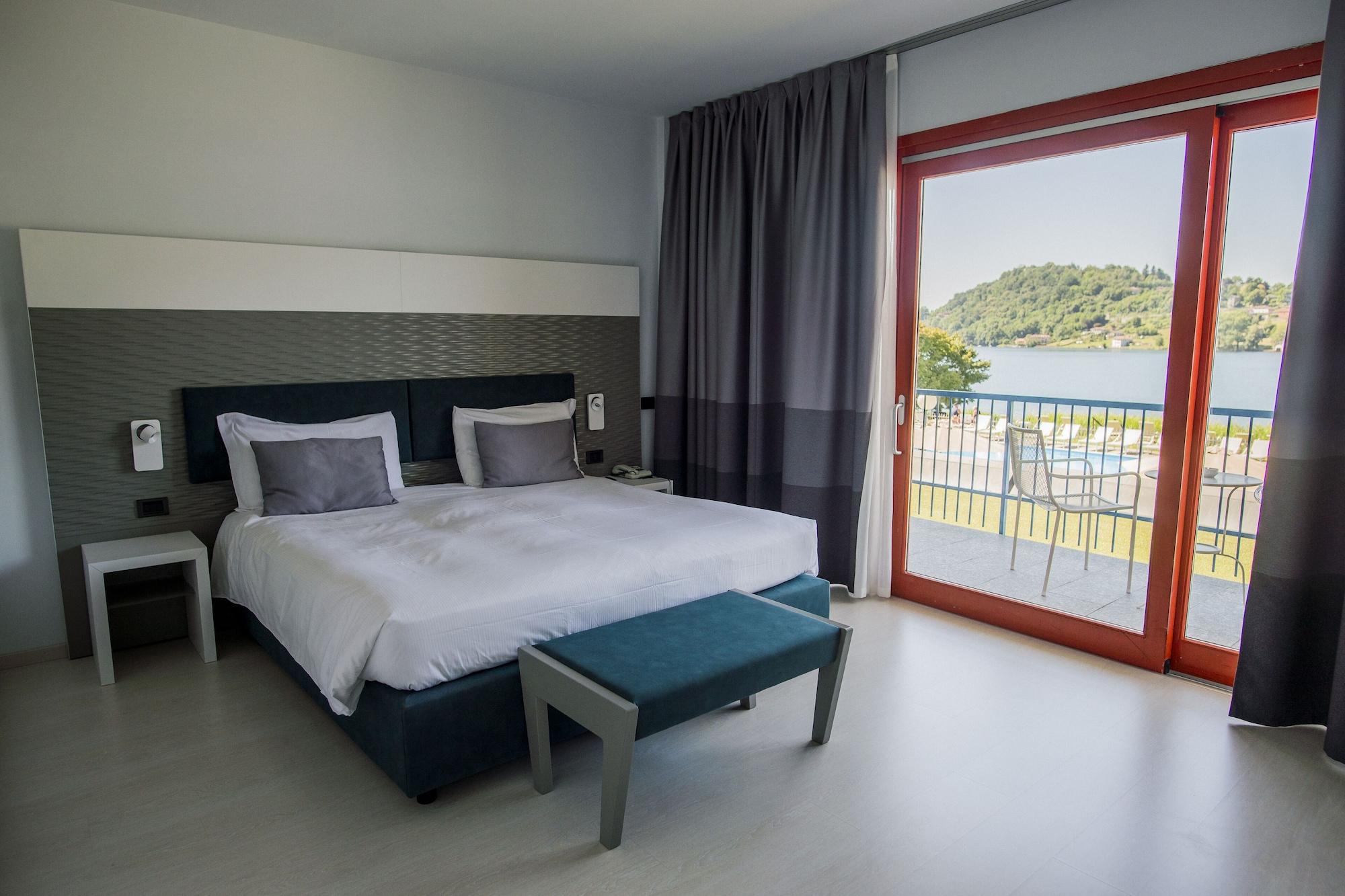 Hotel L'Approdo Петтенаско Экстерьер фото