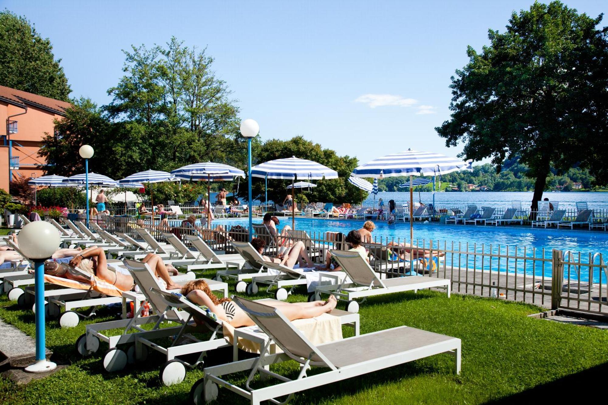 Hotel L'Approdo Петтенаско Экстерьер фото